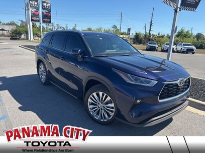 Used 2025 Toyota Highlander Platinum