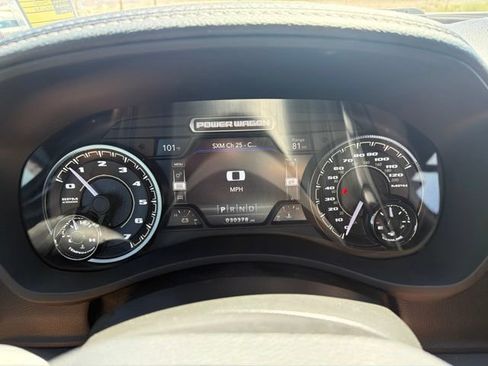 Used 2022 RAM 2500 Power Wagon w/ Level 2 Equipment Group AWD/4WD image 7