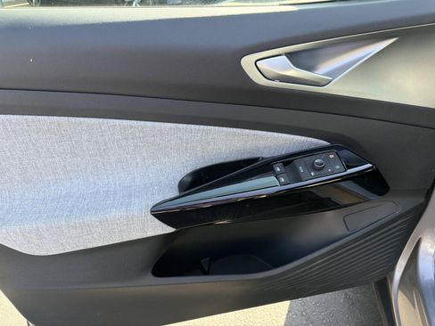 Certified 2023 Volkswagen ID.4 Pro RWD image 12