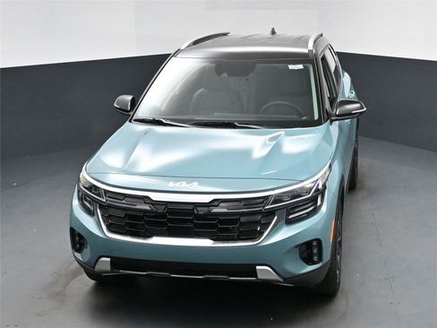 New 2026 Kia Seltos SX image 18