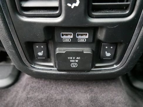 Used 2016 Jeep Grand Cherokee High Altitude AWD/4WD image 11