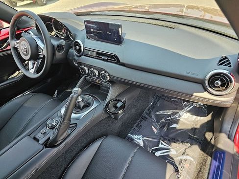 New 2025 MAZDA MX-5 Miata Grand Touring image 18