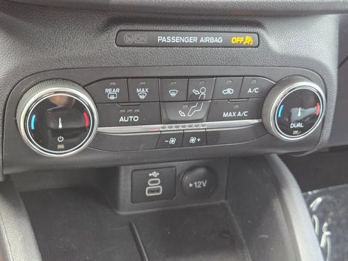 Used 2024 Ford Escape ST-Line FWD image 27