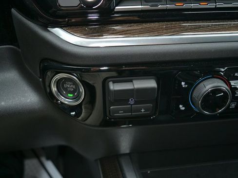 New 2025 Chevrolet Silverado 1500 RST image 39