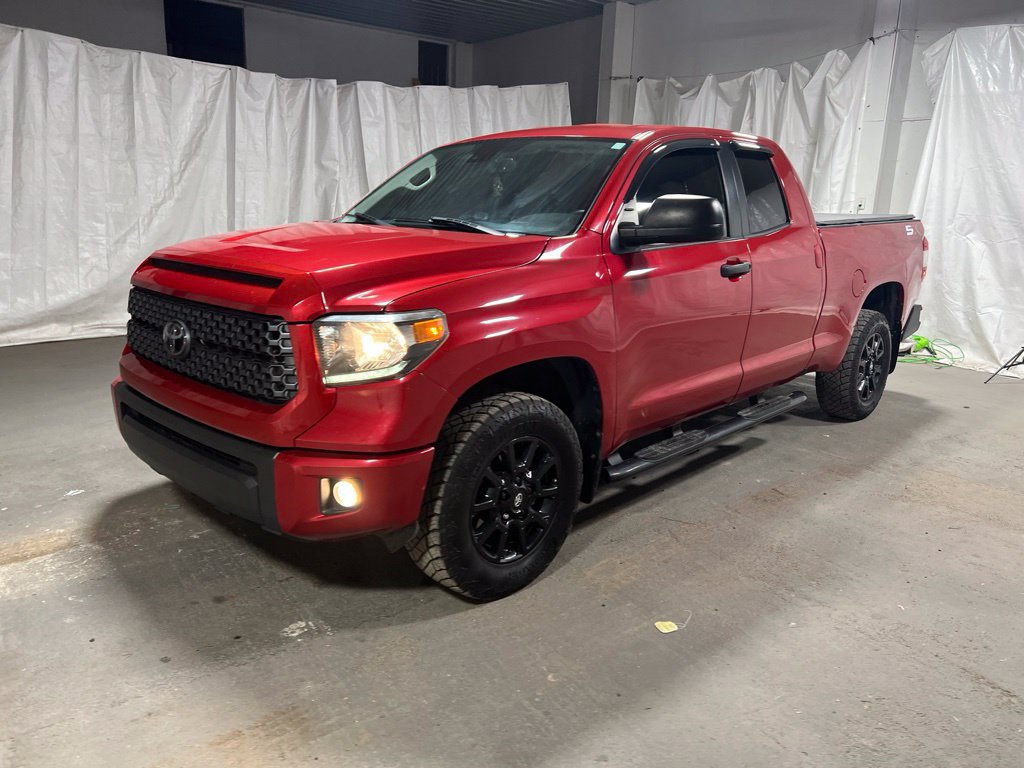 Used 2020 Toyota Tundra SR5 w/ SX Package RWD image 3