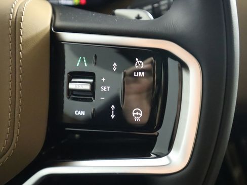 New 2026 Land Rover Range Rover Sport SE image 13