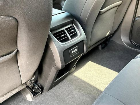 Used 2021 Chevrolet Blazer LT AWD/4WD image 10