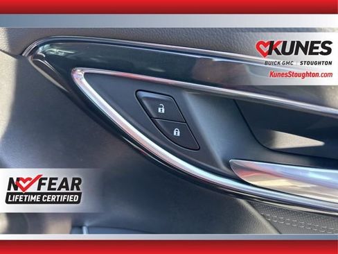 New 2025 Buick Envision Preferred image 53