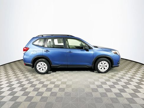 Used 2023 Subaru Forester image 11