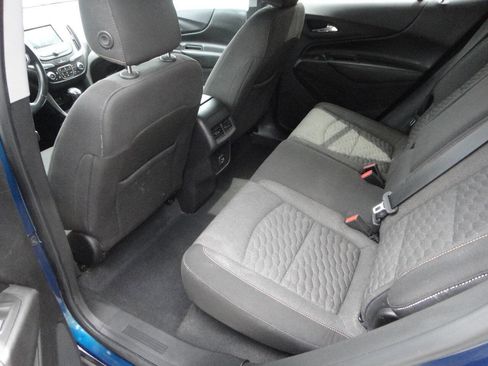 Used 2019 Chevrolet Equinox LT AWD/4WD image 12