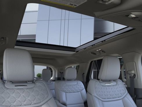 New 2026 Ford Explorer Platinum w/ LUX Leather Package AWD/4WD image 22
