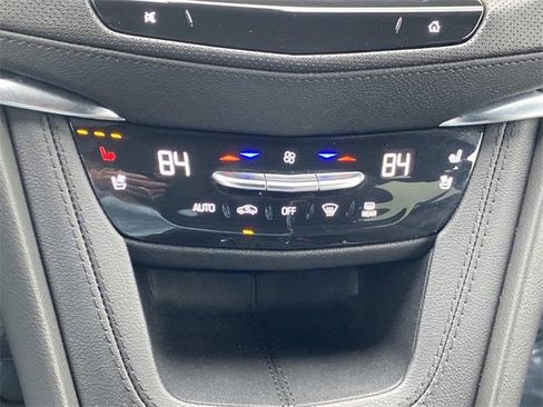 Used 2024 Cadillac XT5 Premium Luxury image 29