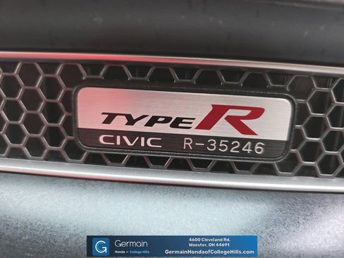 Used 2025 Honda Civic Type R image 4