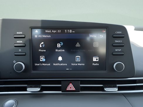 Certified 2023 Hyundai Elantra SEL FWD image 32