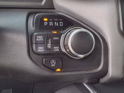 Used 2023 RAM 1500 Big Horn AWD/4WD image 28