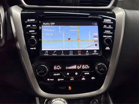 Used 2018 Nissan Murano SV AWD/4WD image 20