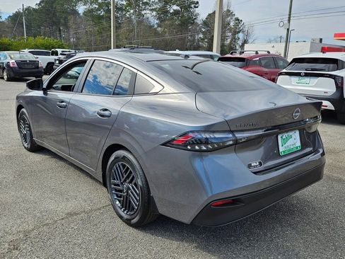 New 2026 Nissan Sentra SV w/ SV Convenience Package image 8