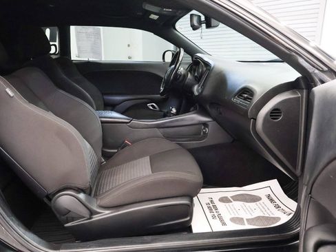 Used 2020 Dodge Challenger GT RWD image 16
