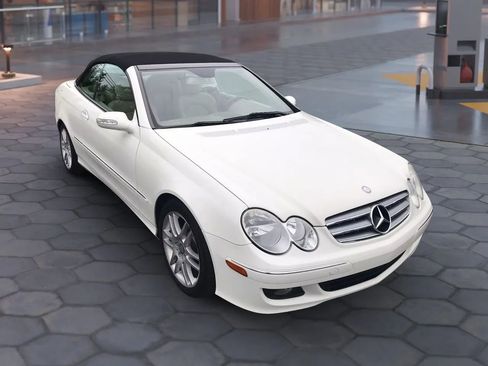 Used 2009 Mercedes-Benz CLK 350 Cabriolet image 49