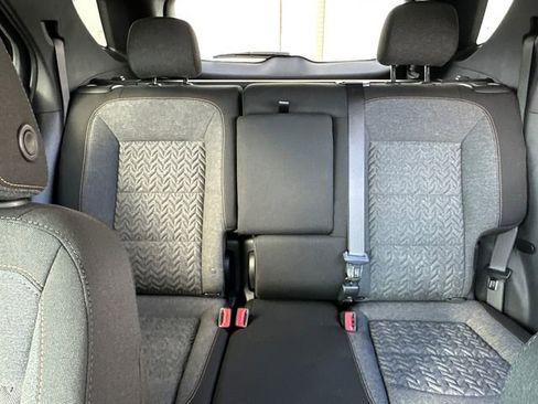Used 2023 Chevrolet Equinox LT w/ LPO, Floor Liner Package image 36