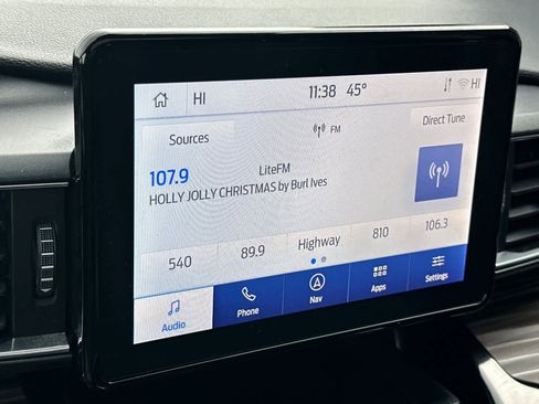 Certified 2022 Ford Explorer Limited w/ Equipment Group 301A image 19