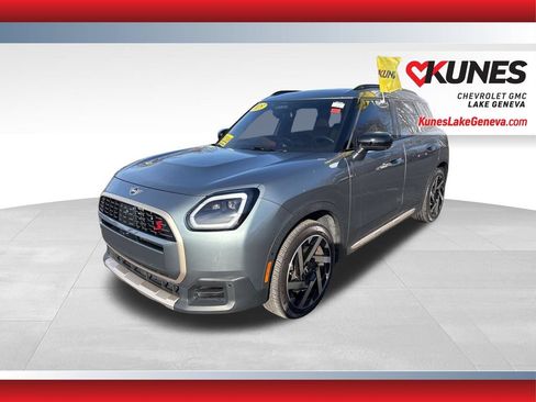 Used 2025 MINI Cooper Countryman S w/ Comfort Package Max AWD/4WD image 9