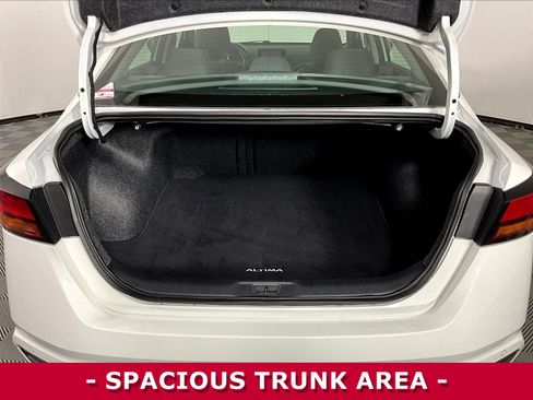 Certified 2022 Nissan Altima 2.5 S w/ Driver Assist Package FWD image 35