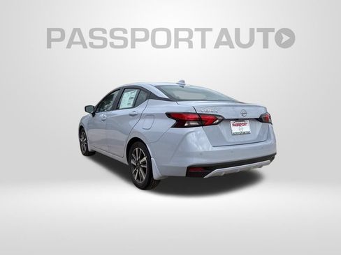 New 2025 Nissan Versa SV w/ Trunk Package FWD image 4