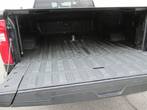 Used 2023 Chevrolet Silverado 2500 LTZ w/ LTZ Plus Package image 9