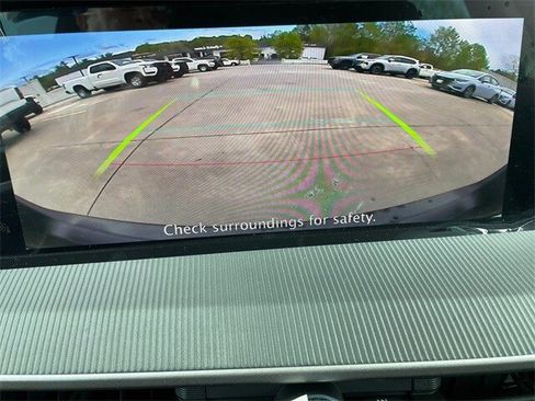 New 2025 Nissan Murano SV image 22