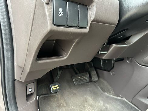 Used 2012 Honda CR-V EX-L image 13