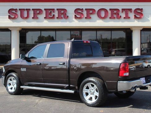 Used 2017 RAM 1500 Lone Star AWD/4WD image 5