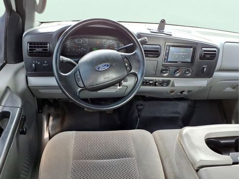 Used 2006 Ford F350 XLT AWD/4WD image 13