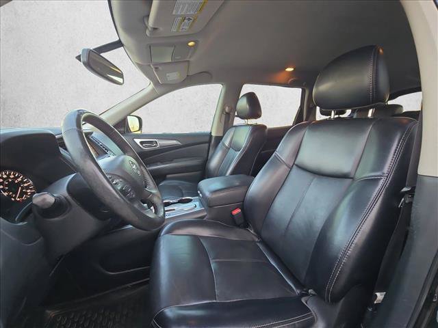 Used 2020 Nissan Pathfinder SL FWD image 15