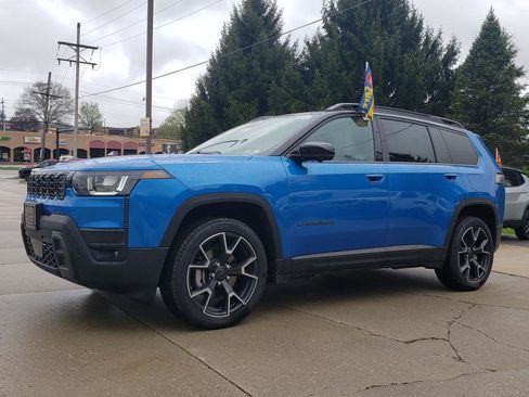 New 2026 Jeep Cherokee Overland AWD/4WD image 8
