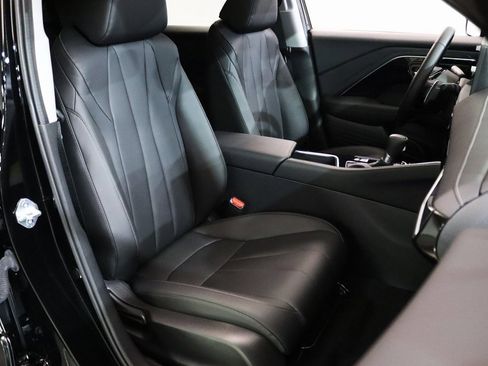 Certified 2025 Acura ADX AWD image 13