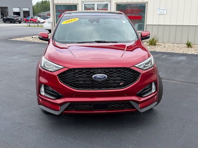 Used 2019 Ford Edge ST w/ Equipment Group 401A AWD/4WD image 2