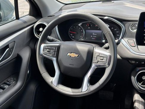 Used 2024 Chevrolet Blazer LT w/ Convenience Package FWD image 12