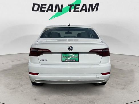 Used 2020 Volkswagen Jetta SE w/ SE Cold Weather Package image 7