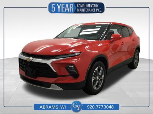 Used 2023 Chevrolet Blazer LT image 1