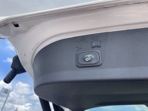 Used 2016 Ford Escape Titanium AWD/4WD image 40