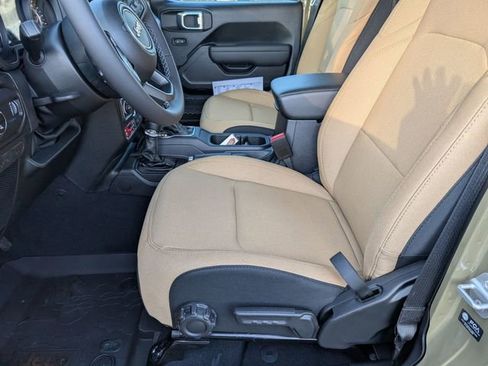 New 2026 Jeep Gladiator Sport image 11