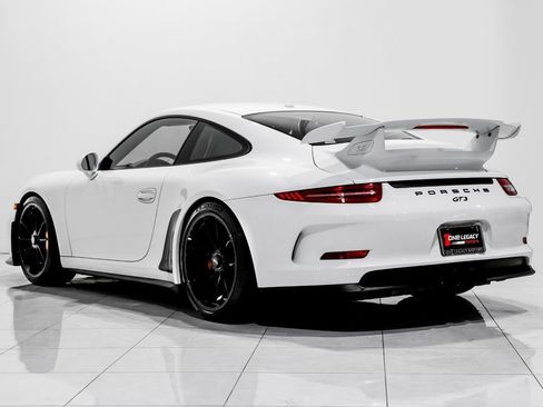 Used 2015 Porsche 911 GT3 image 14