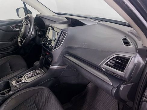 Used 2019 Subaru Forester Premium w/ All-Weather Package image 30