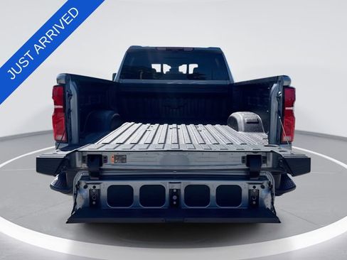 New 2026 Chevrolet Silverado 2500 ZR2 AWD/4WD image 24