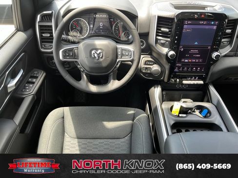New 2026 RAM 1500 Big Horn AWD/4WD image 11
