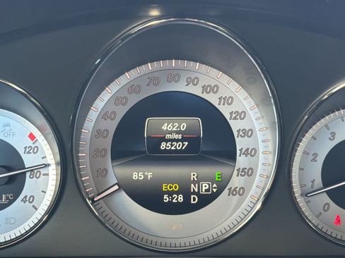 Used 2014 Mercedes-Benz GLK 350 4MATIC image 31