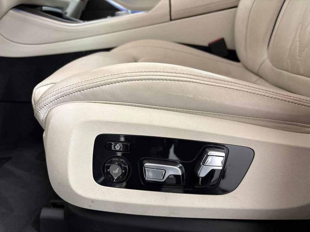 Certified 2024 BMW X5 xDrive50e w/ Executive Package AWD/4WD image 29
