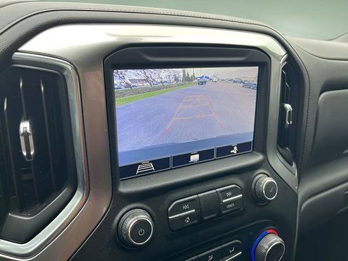 Used 2020 Chevrolet Silverado 1500 LTZ AWD/4WD image 18