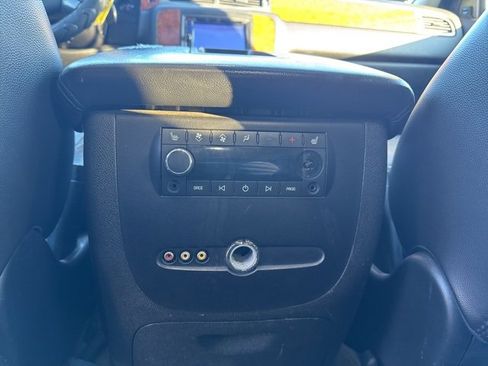 Used 2007 Chevrolet Suburban LTZ w/ LTZ Preferred Equipment Group image 15